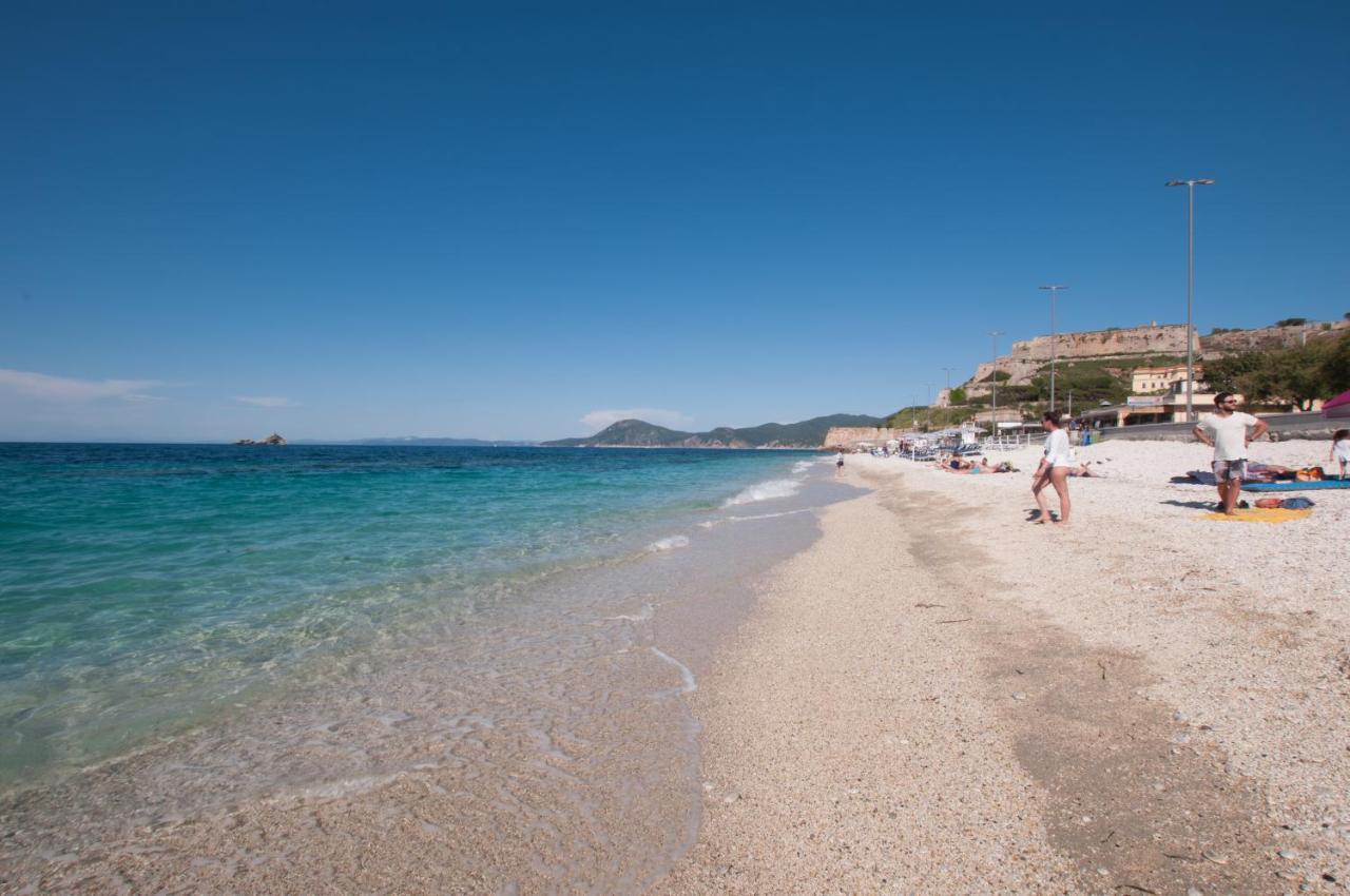 Casa Vacanze Nel Centro Storico Di Portoferraio Eksteriør bilde