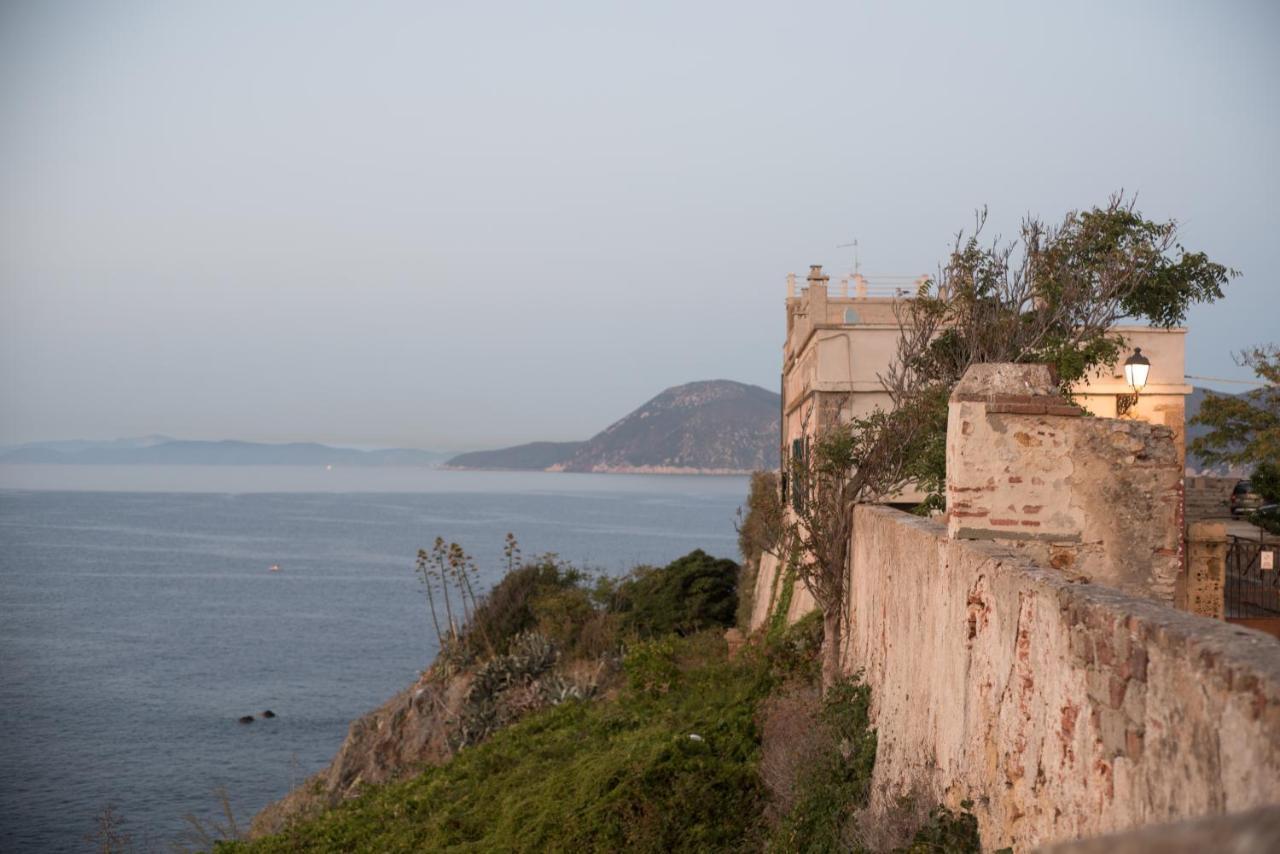 Casa Vacanze Nel Centro Storico Di Portoferraio Eksteriør bilde