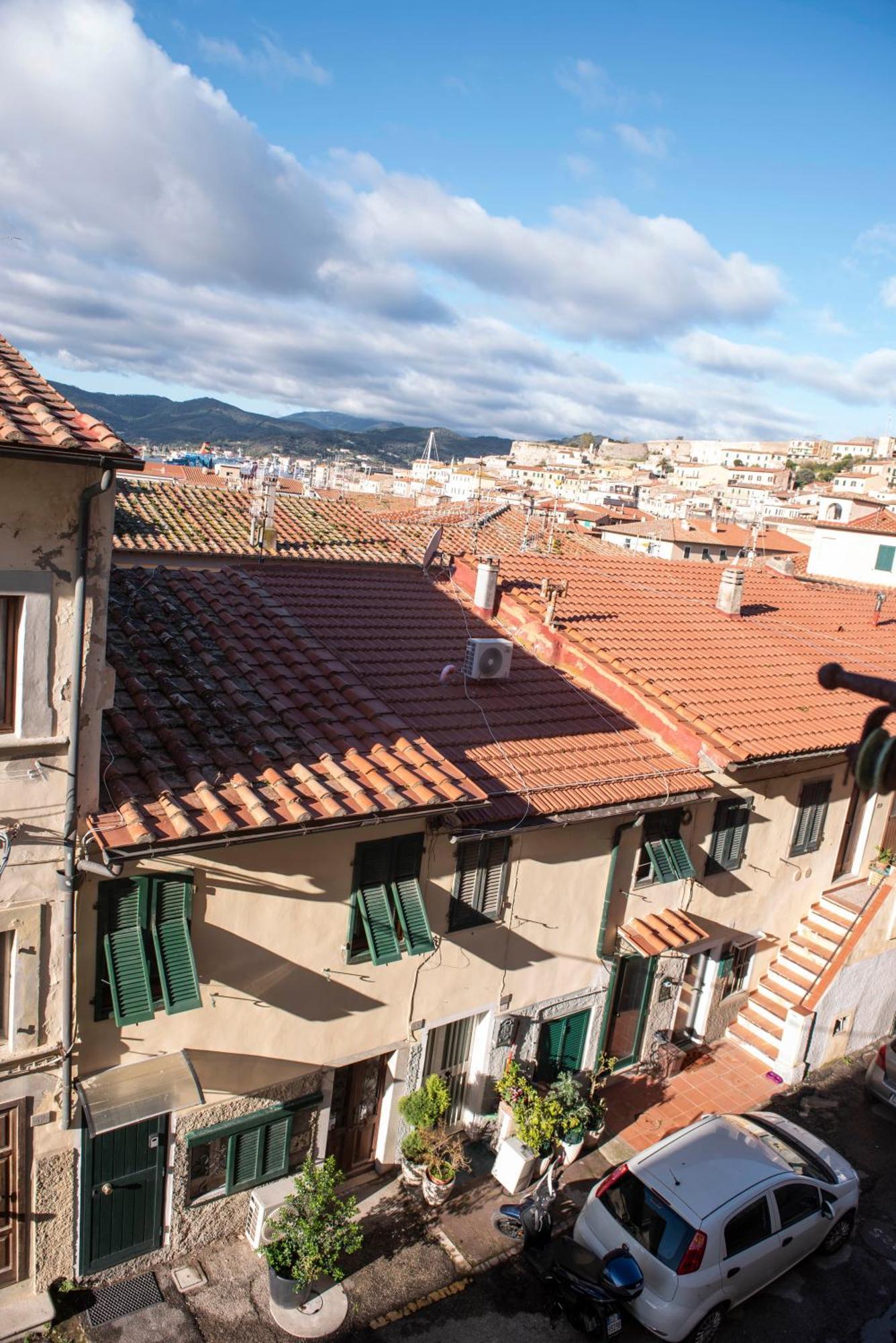 Casa Vacanze Nel Centro Storico Di Portoferraio Eksteriør bilde